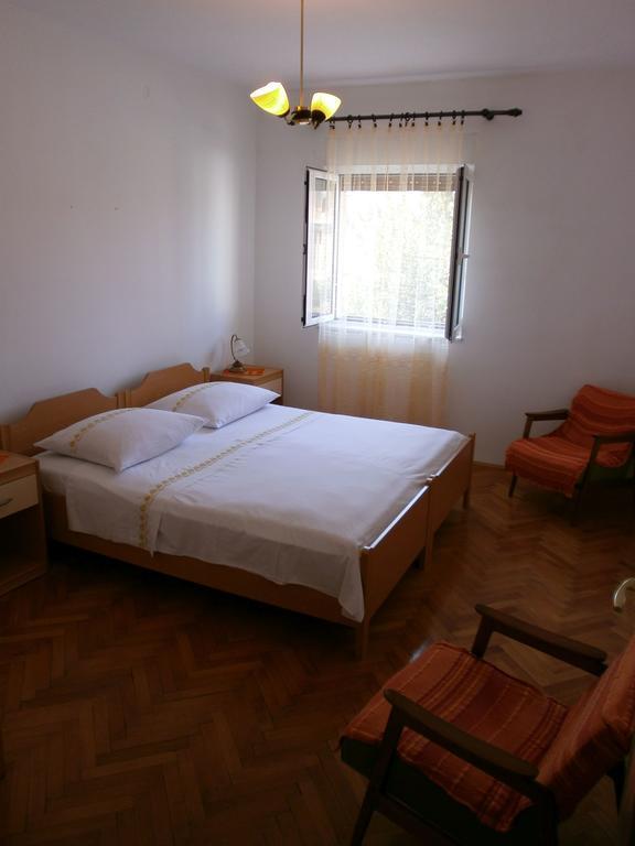Apartments Juraga مورتير الغرفة الصورة
